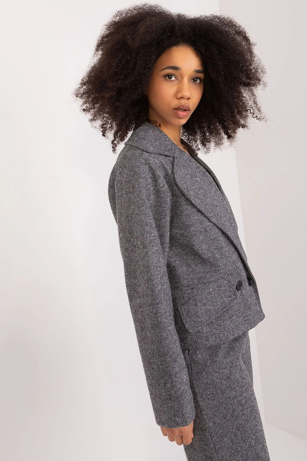 Veste Lakerta élégante pour femme en laine et coton coupe moderne manches longues gris chiné occasion professionnelle
