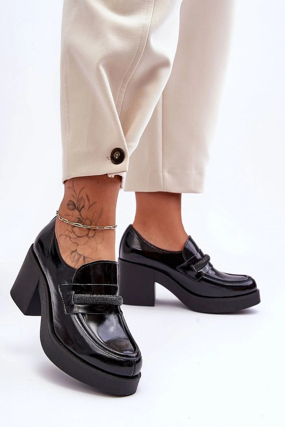 Chaussures basses à talons Step in style mocassin cuir verni noir talon compensé semelle caoutchouc femme confort élégance quotidien semi-formel