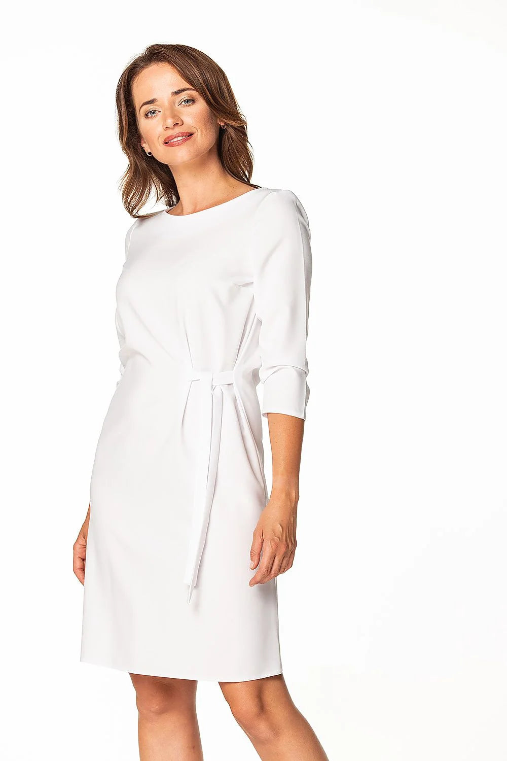 robe jour Tessita droite midi blanche manches troisquarts encolure ronde crêpe fluide tombé net coupe ajustée ceinture fine minimal chic