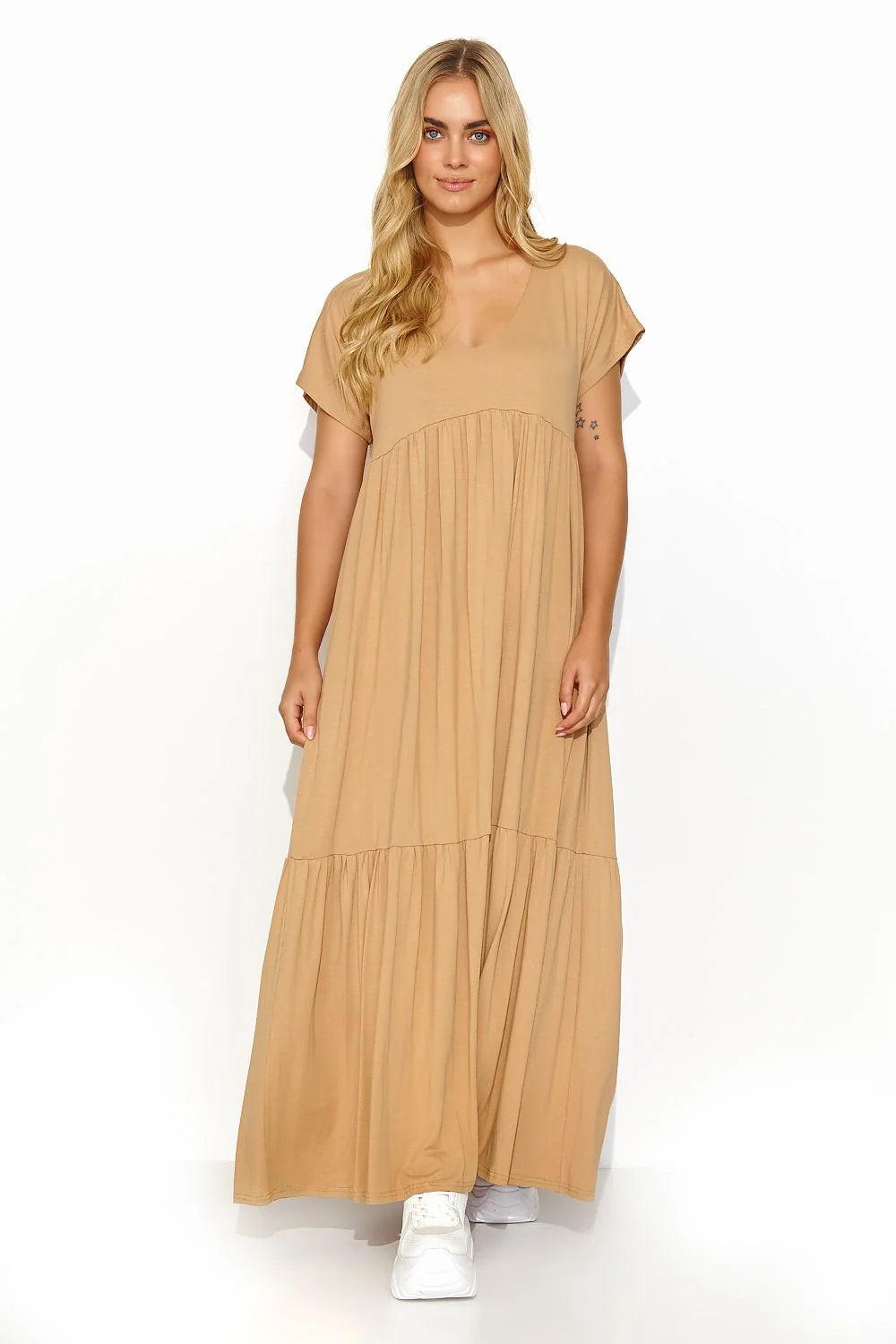 robe longue décontractée viscose camel col V manches courtes coupe ample taille empire volants jupe étages fluide stretch maxi bohème