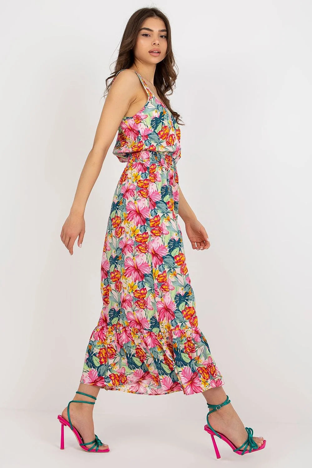 Robe d'été longue à motifs floraux, viscose 100%, taille élastiquée, décolleté en V, ourlet à volants, robe féminine, style décontracté, sandales assorties