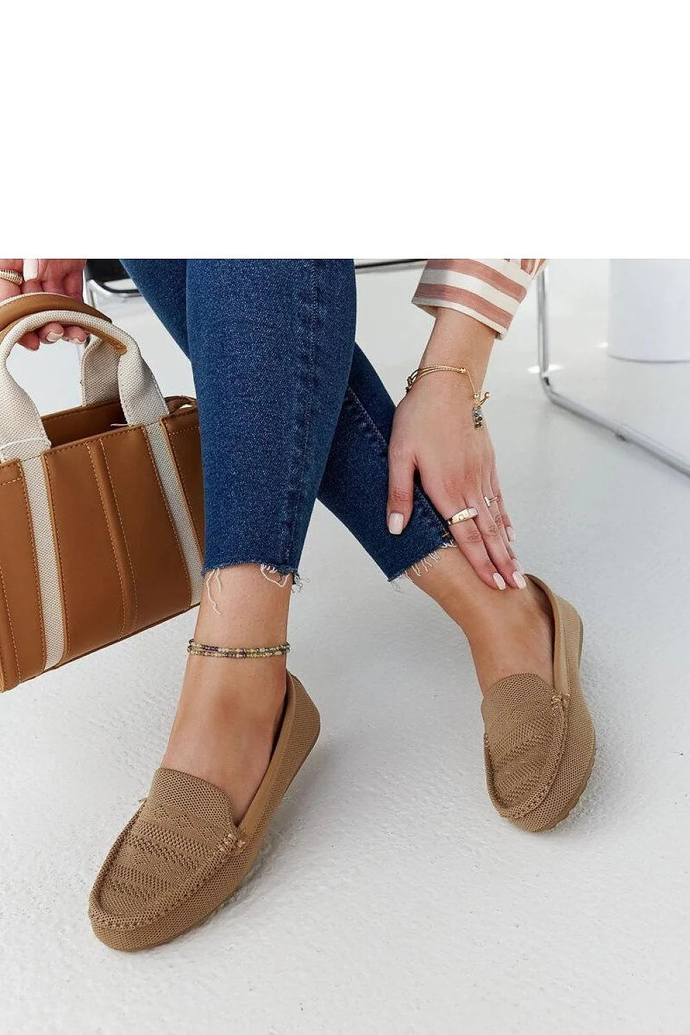 mocassins femme tissu beige Fiammetta classique bout arrondi confortable été maille respirante semelle souple flexible légère bride cheville perles multicolores