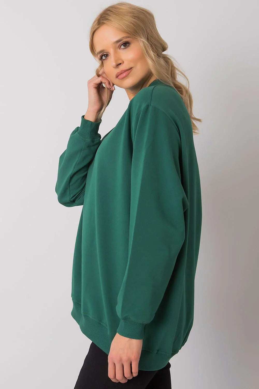 Sweatshirt BFG pour femme en coton 90% élasthanne 10%, style casual oversize, couleur bleu vif, manches longues, col rond côtelé, idéal pour tenues urbaines et décontractées
