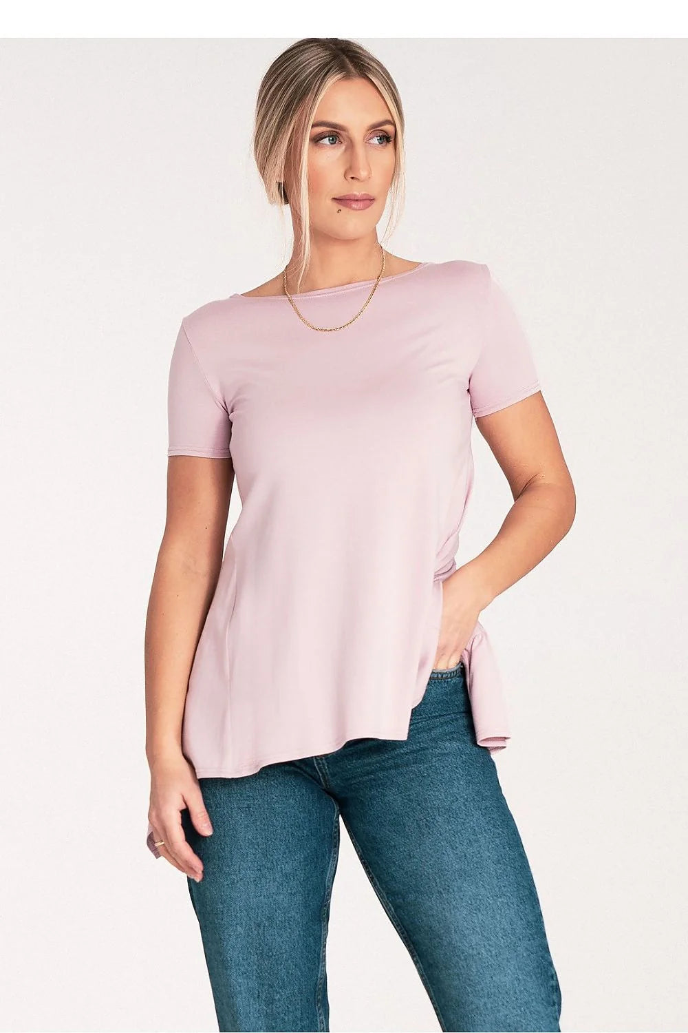 Chemisier femmes style simple couleur rose pâle matière douce manches courtes col rond tailles variées confort optimal look casual-chic