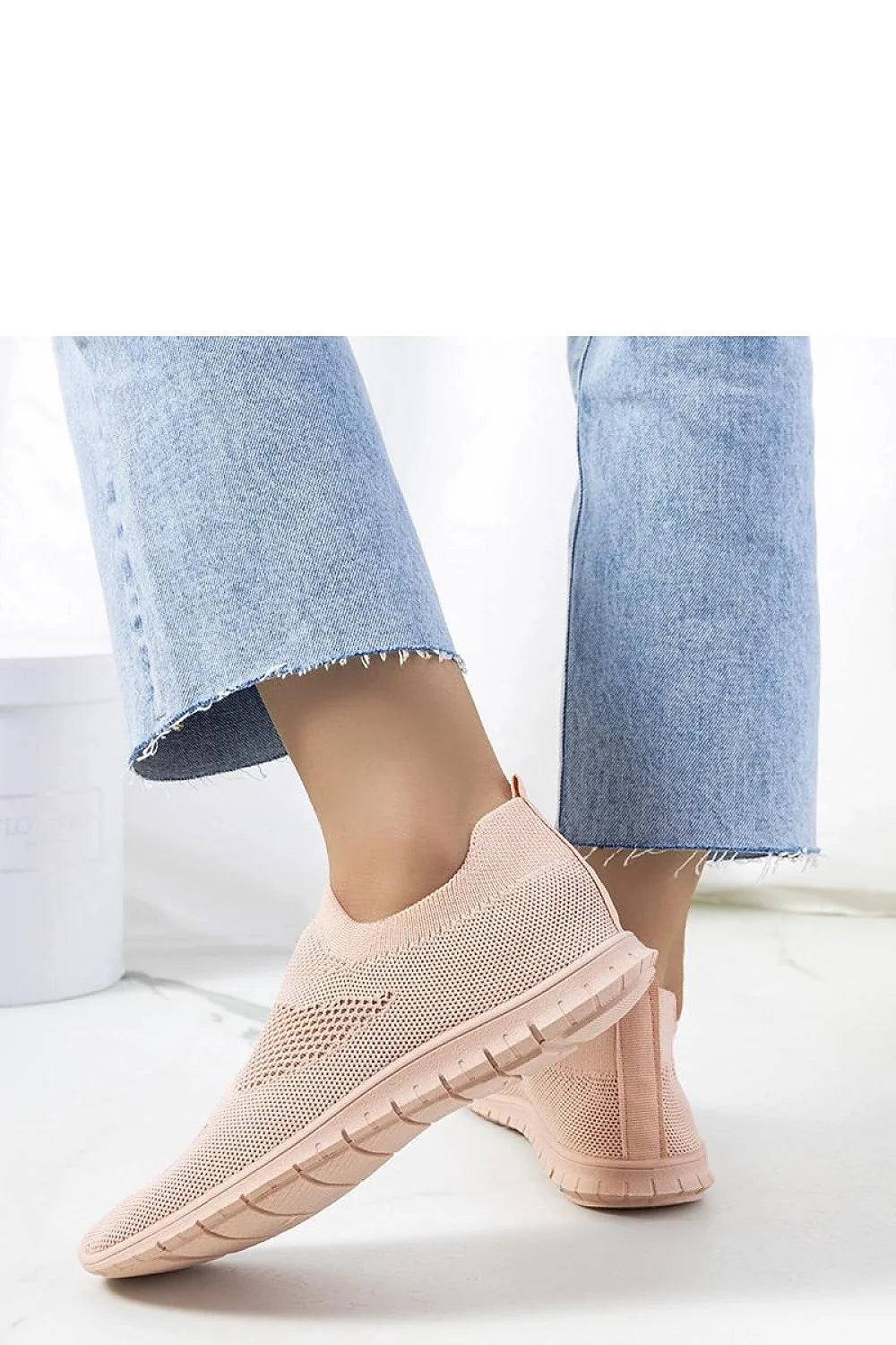 Baskets pour femmes sans lacets design moderne rose pâle tissu respirant semelle caoutchouc confortable baskets à enfiler pour quotidien été