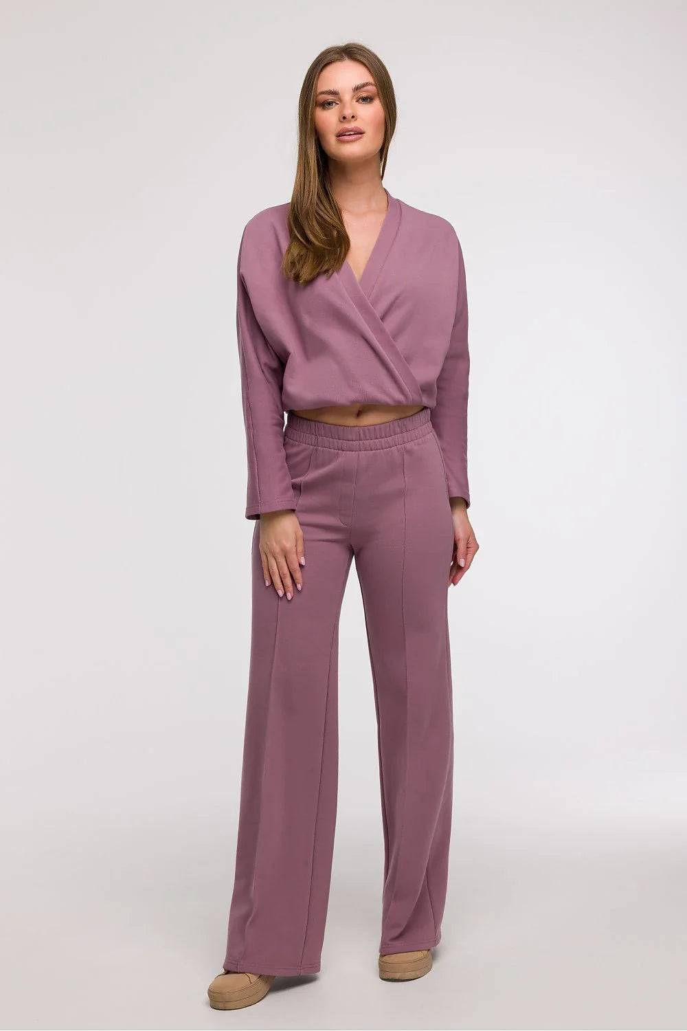 Ensemble coordonné pour femmes haut cache-cœur manches longues pantalon large taille haute couleur mauve tendre