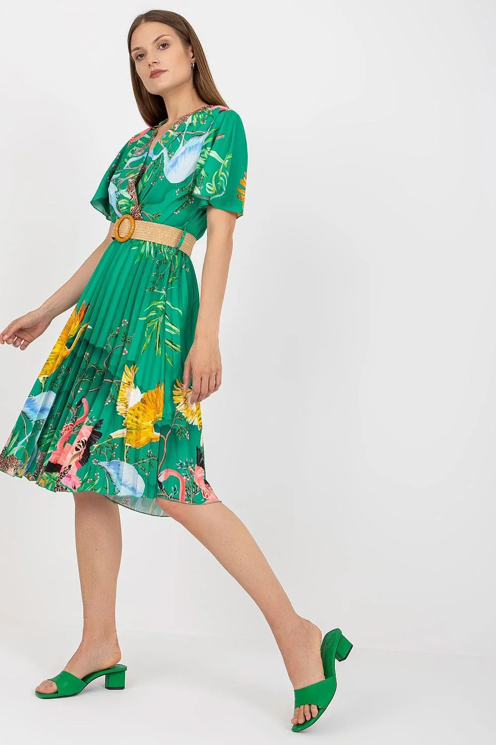 Robe d'été vibrante manches courtes encolure V motifs floraux animaliers ceinture tressée Italy Moda femme