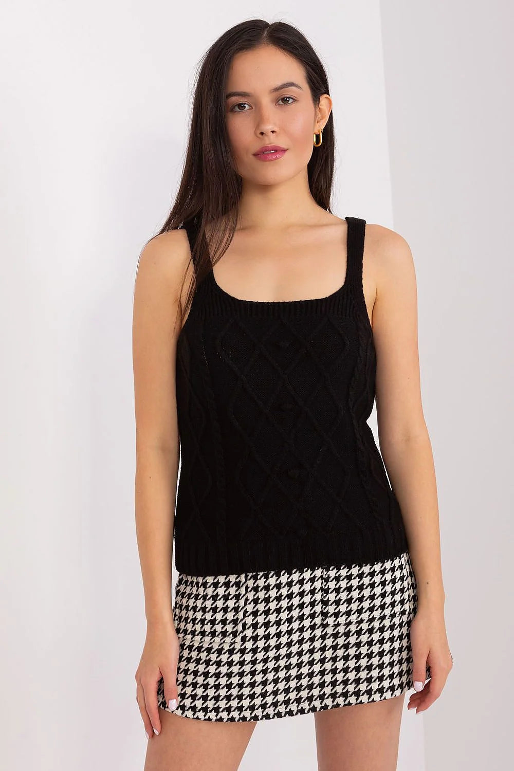 Ensemble Twinset Badu maille noire cardigan manches longues jupe pied-de-poule femme style moderne élégant matières douilletes