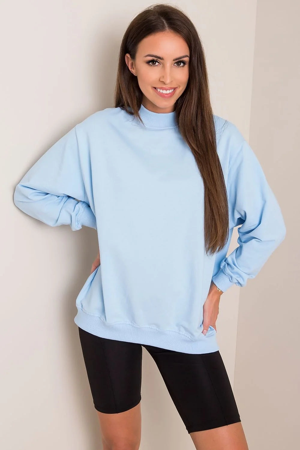 Sweatshirt BFG pour femme en coton 90% élasthanne 10%, style casual oversize, couleur bleu vif, manches longues, col rond côtelé, idéal pour tenues urbaines et décontractées