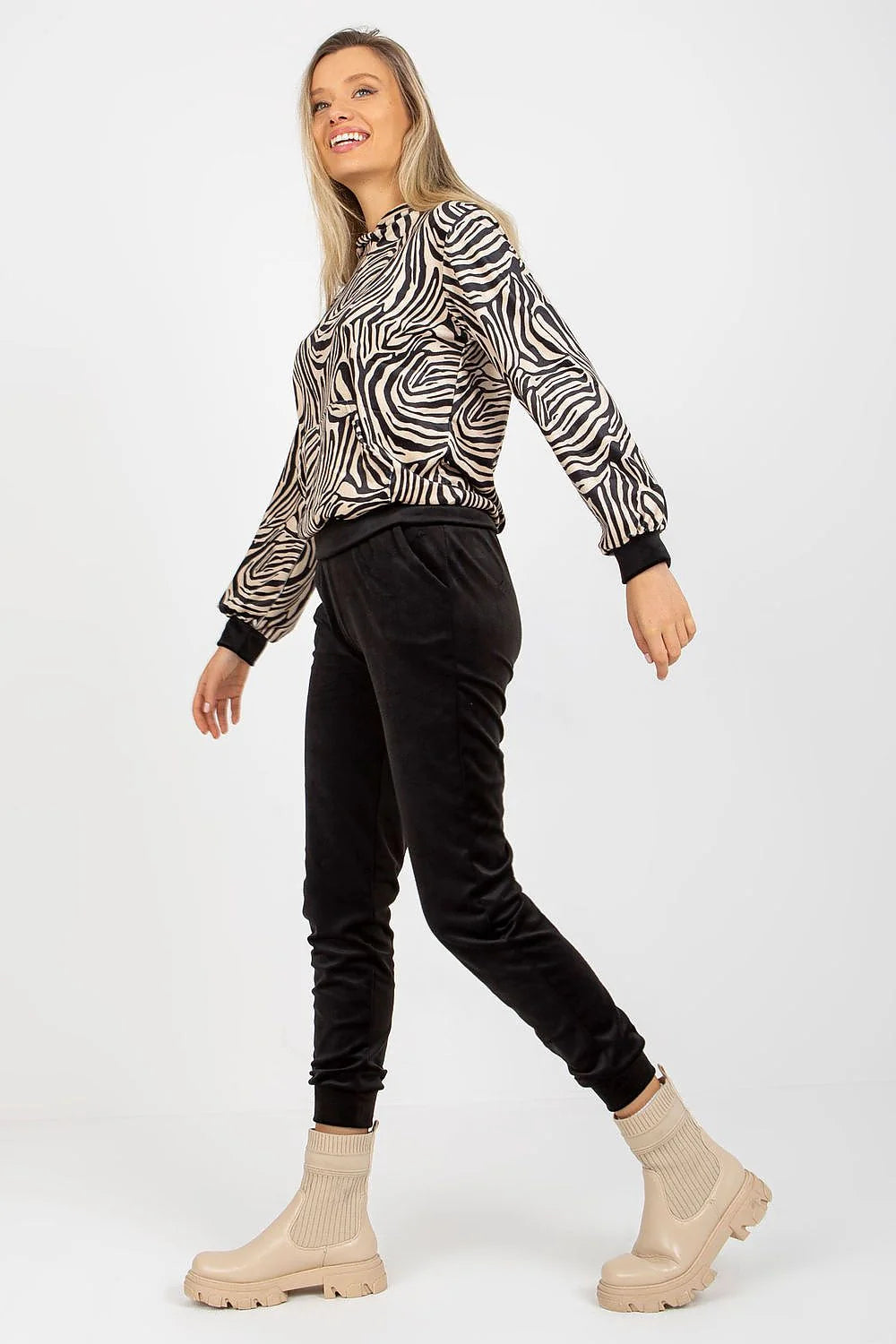 Ensemble Rue Paris sweat-shirt capuchon pantalon jogger velours coton élasthanne motifs animaux noir blanc bleu femme