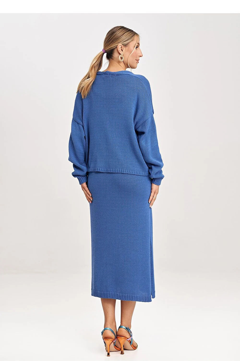 Robe longue maille coupe ajustée encolure V manches longues nœud décoratif bleu vif maille tricotée coton polyvalence style moderne femme