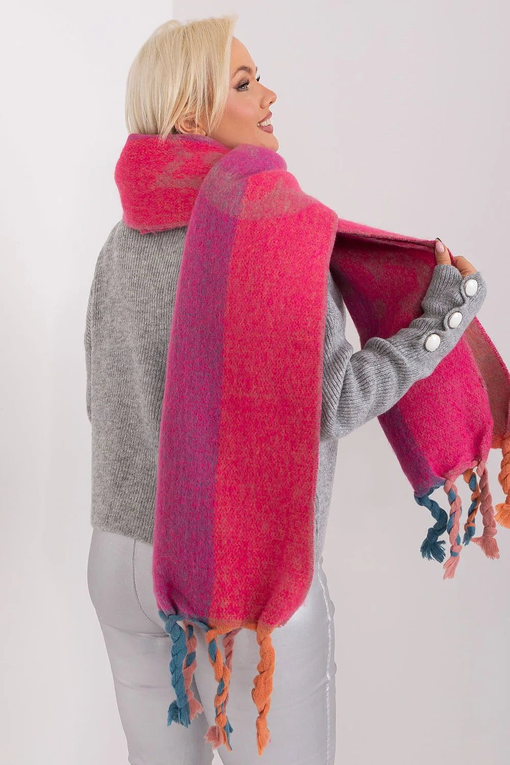 Écharpe automne-hiver pour femmes longue couleurs vives franges torsadées polyester résistant chic et décontractée