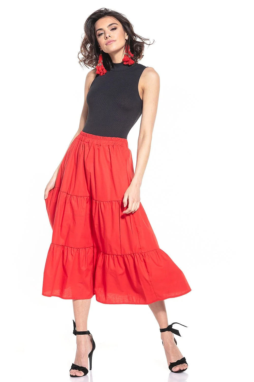 Jupe longue bohème chic en coton aéré avec volants multiples pour femme élégante et moderne