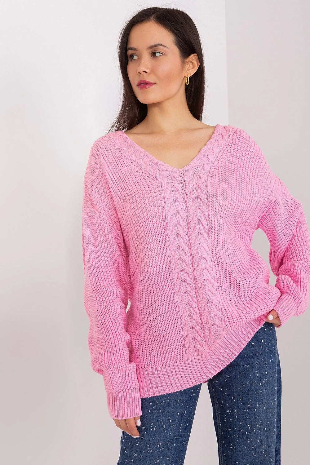 chandail femme rose grosse maille torsadé col V oversize ample manches longues bords côtelés poignets ourlet tricot épais texture douce