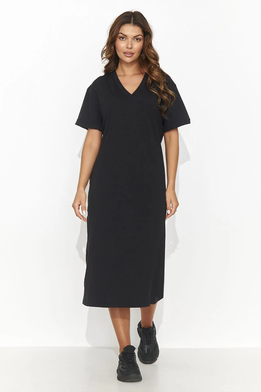 robe longue droite coton noir minimaliste colV manchescourtes oversize midi jersey fluide fente latérale ourletsimple confortable