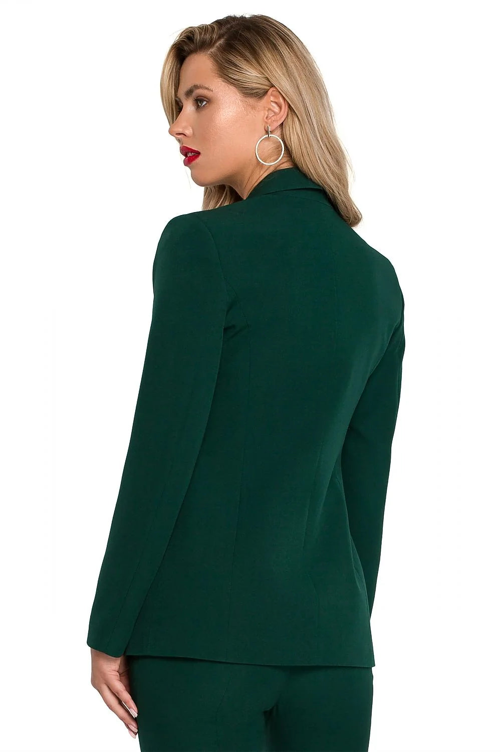Blazer femme élégant couleur fuchsia vif coupe ajustée épaulettes discrètes col à revers cranté boutons dorés polyester 95% elasthanne 5% Makover