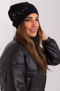Bonnet d'hiver pour femme en tricot lisse, acrylique, coton, cachemire, noir, design simple, chic, perlé, élégance, versatile, style urbain, comfort, froid