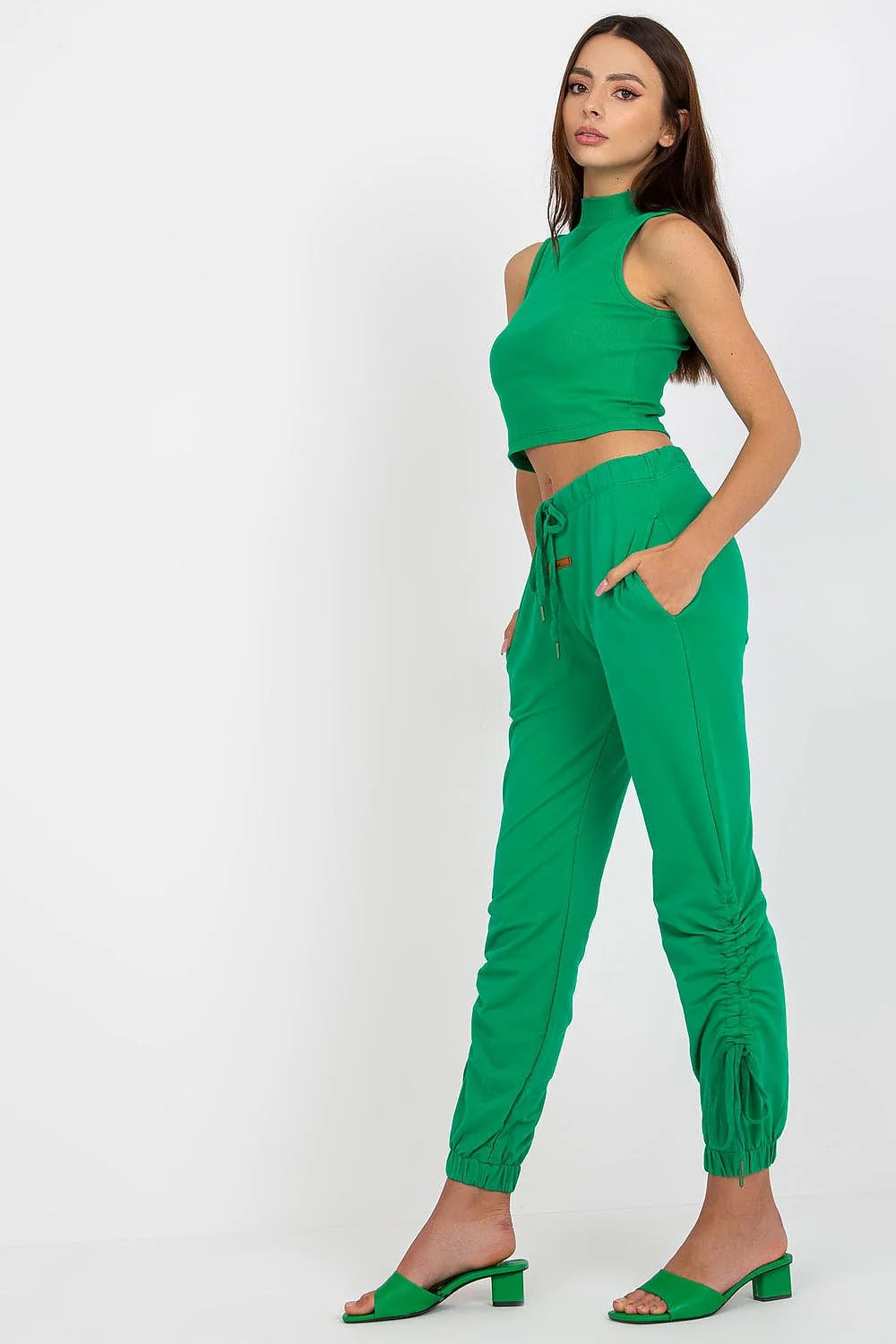 Pantalon de survêtement à taille haute en coton élasthanne pour femme, style moderne, couleur noire, confort et style
