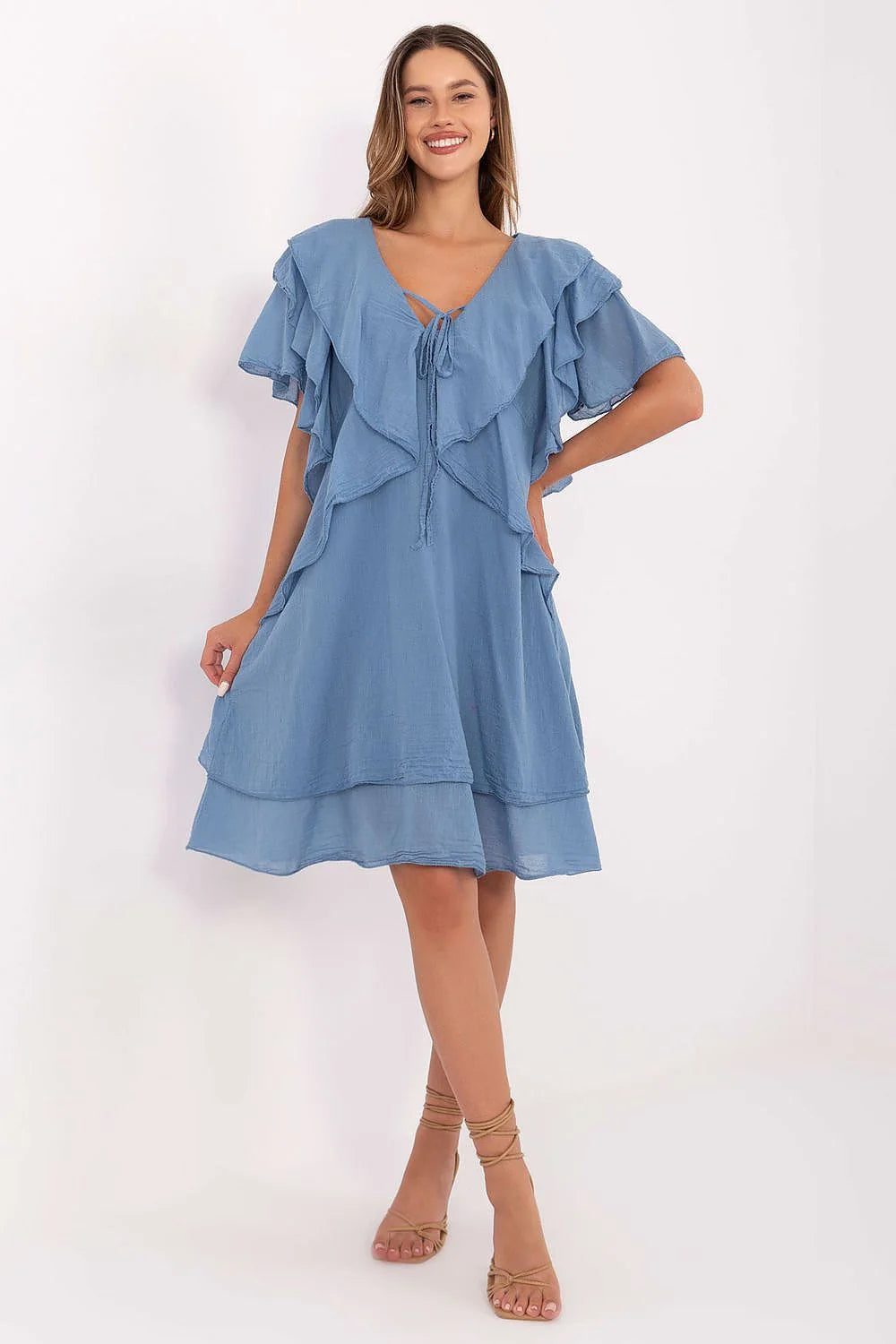 robe bohème été coton bleu pastel manches volantées coupe ample encolure V lien fluide gaufré superpositions asymétriques tombé aérien romantique