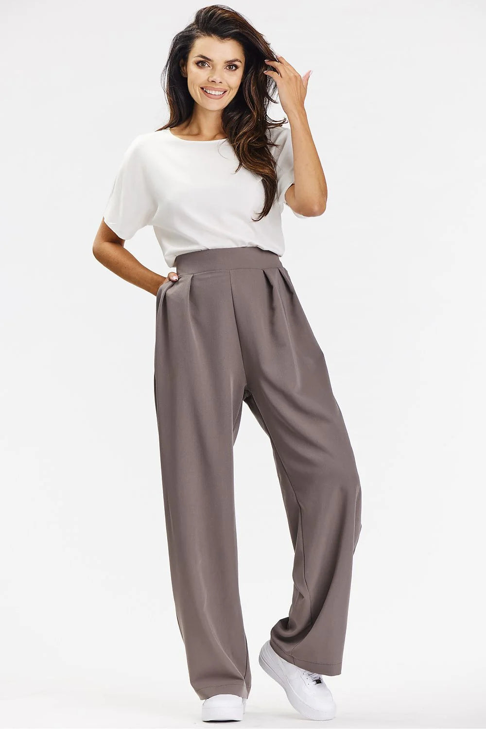 pantalon femme taupe large taille haute ceinture élastique viscose fluide crêpe plis avant poches latérales longue décontractée sophistiquée bureau