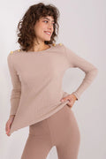 chemisier BFG féminin moderne côtelé beige manches longues encolure ronde ajusté extensible coton elasthanne confortable coupe ajustée sophistiquée
