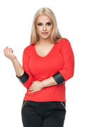 Chemisier Pee Ka Boo en coton élasthanne manches 3/4 cuir écologique poignets contrastants couleur rouge vif style élégant féminin femme mode