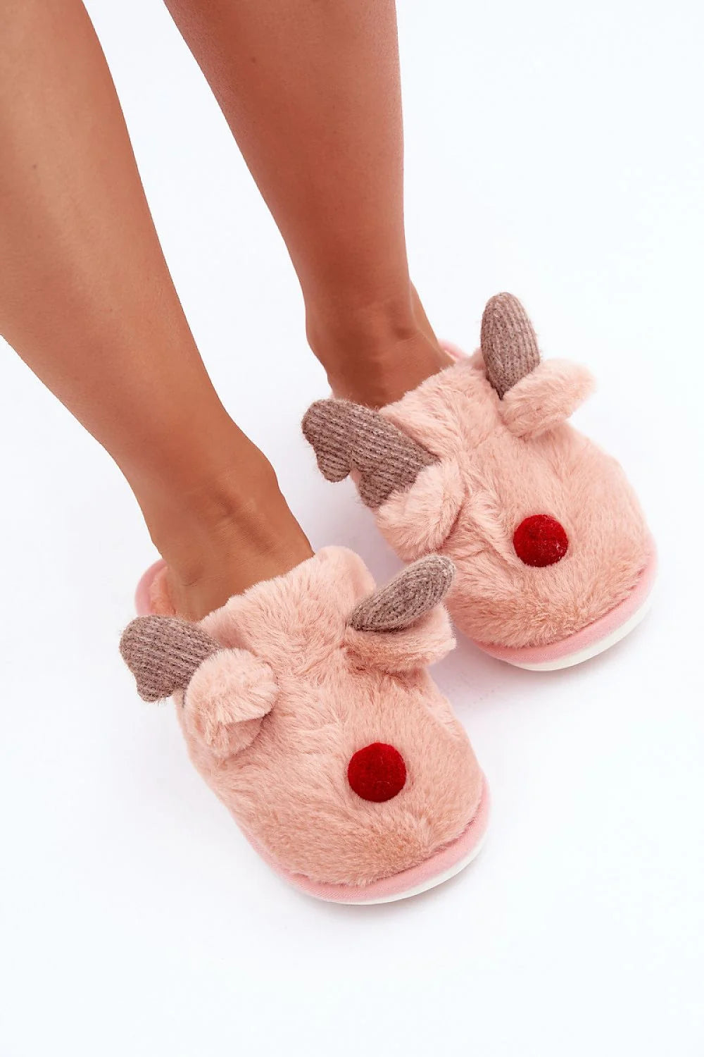 Pantoufles douces en peluche rose clair pour femme, design animal motif renne, confort hiver fêtes, semelle fourrure 1.5 cm