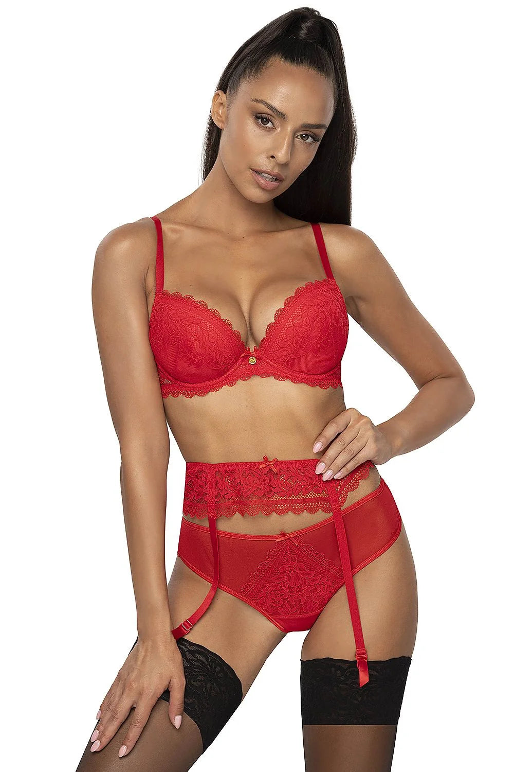 Ensemble de lingerie féminine sexy en dentelle rouge floral, string échancré, porte-jarretelles ajustable, look élégant et audacieux pour femme