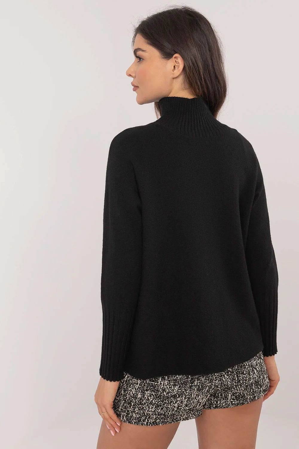 Pull col roulé et jupe femme style décontracté élégant matières douces longueur standard manches longues poignets larges