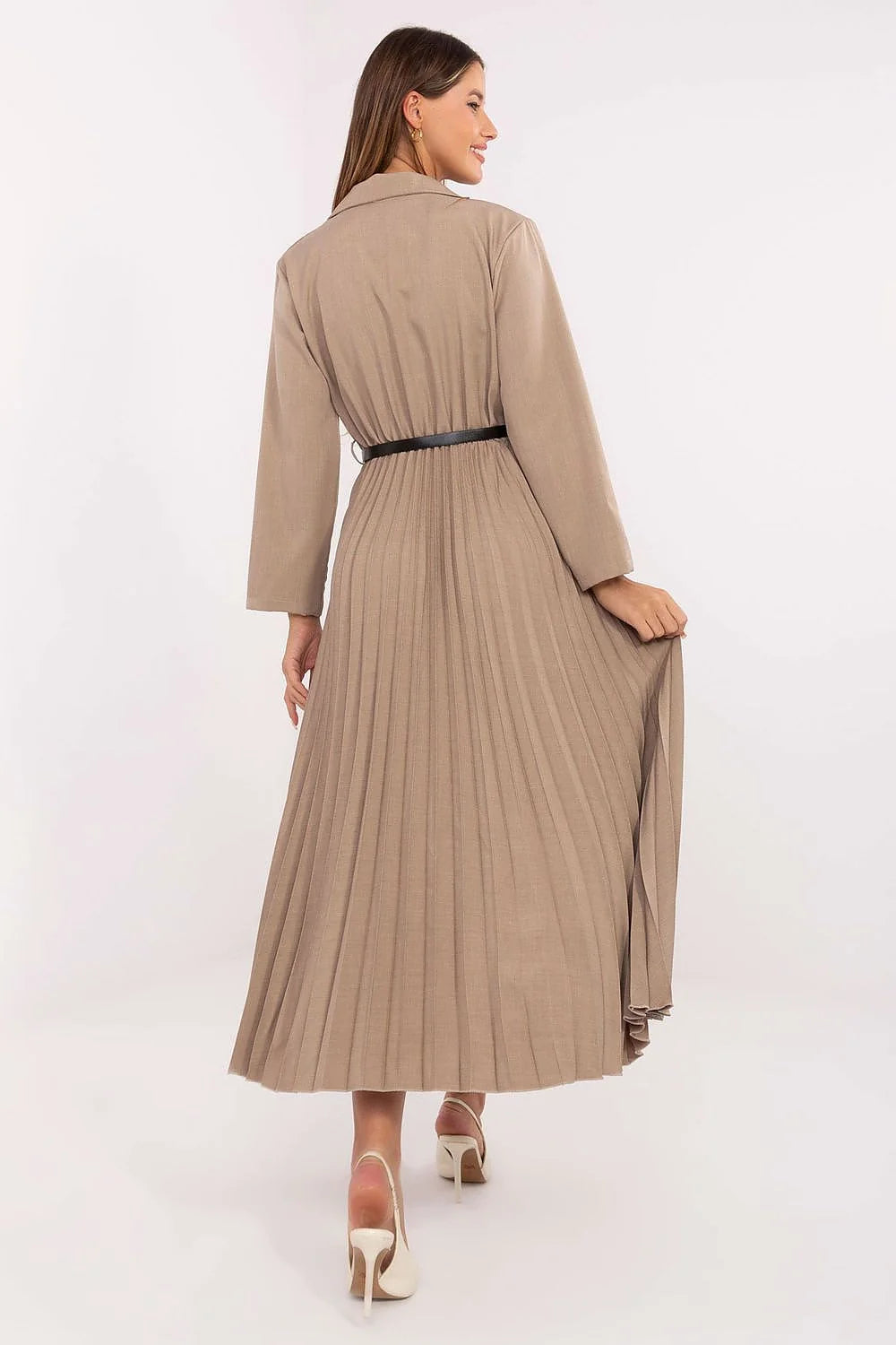 robe blazer midi plissée taupe col tailleur manches longues jupe évasée plis plats coupe cintrée ceinture noire boucle
