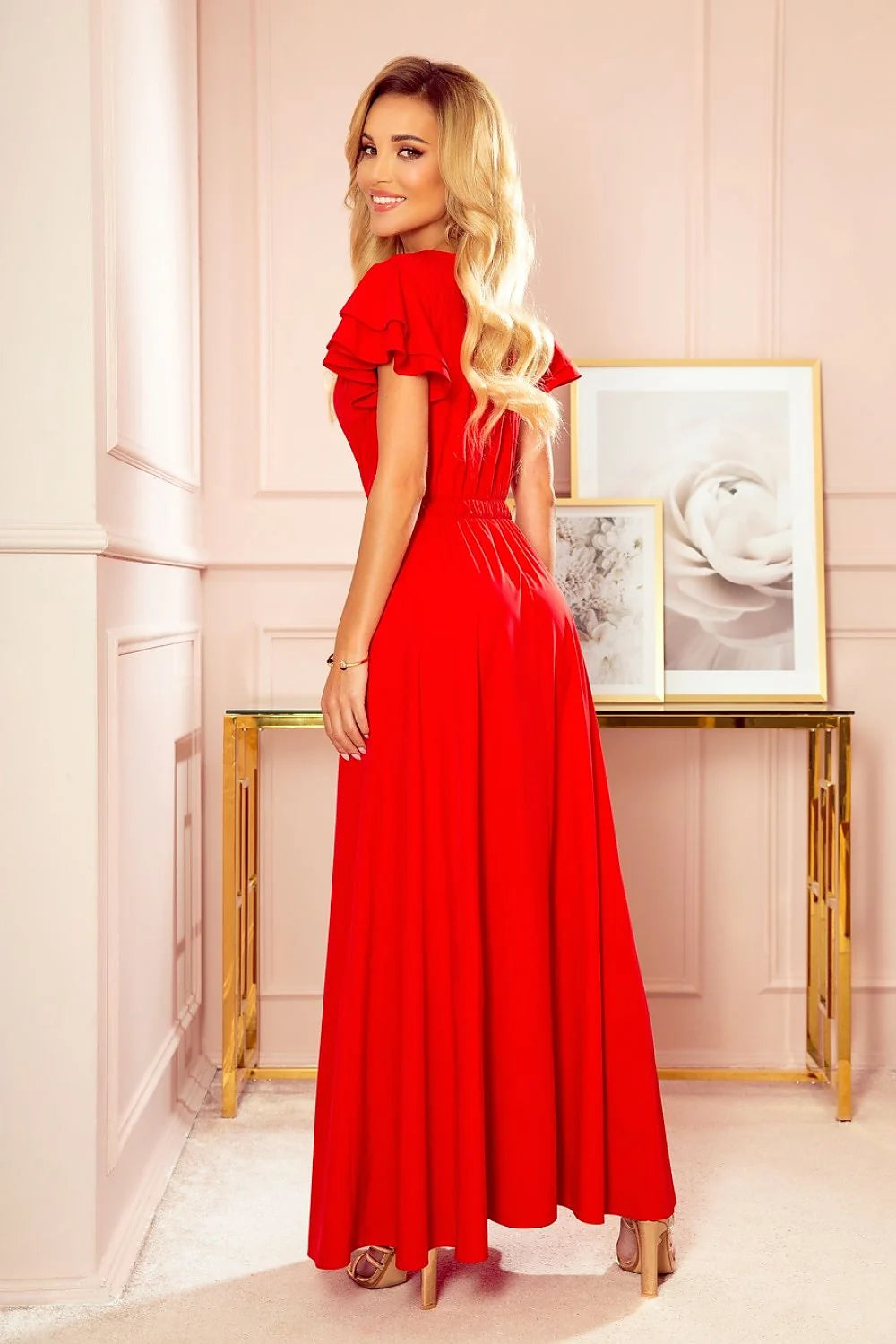 robe cocktail longue rouge vif maxi soirée élégante sophistiquée décolleté V manches courtes volantées taille cintrée élastique jupe évasée