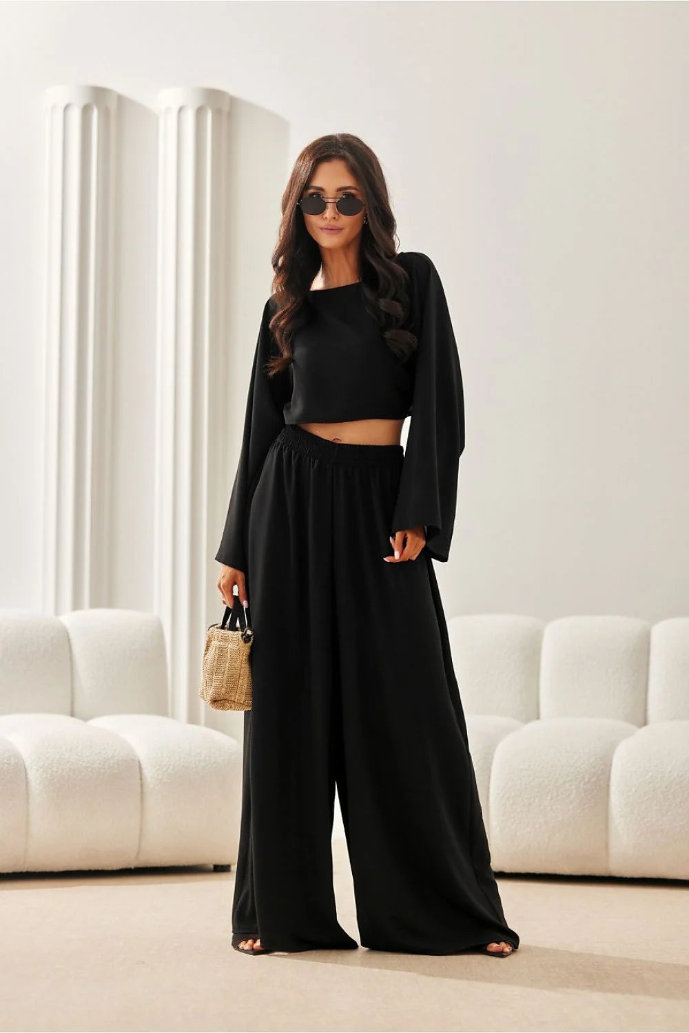 Ensemble femme Roco Fashion crop top manches longues pantalon large noir matière douce polyester mode élégant confortable