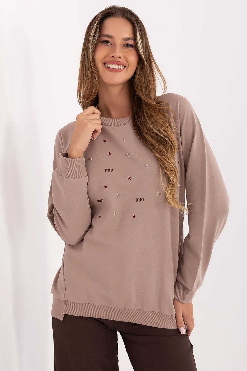 sweatshirt femme coton molletonné elasthanne oversize col rond manches longues taupe rosé bordscotes broderie étoiles bordeaux écru soignée
