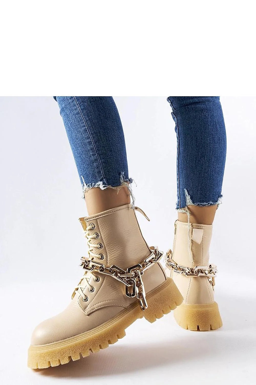 Bottines trappeur Solea beige clair cuir synthétique chaîne dorée semelle crantée lacets métalliques fermeture éclair femme