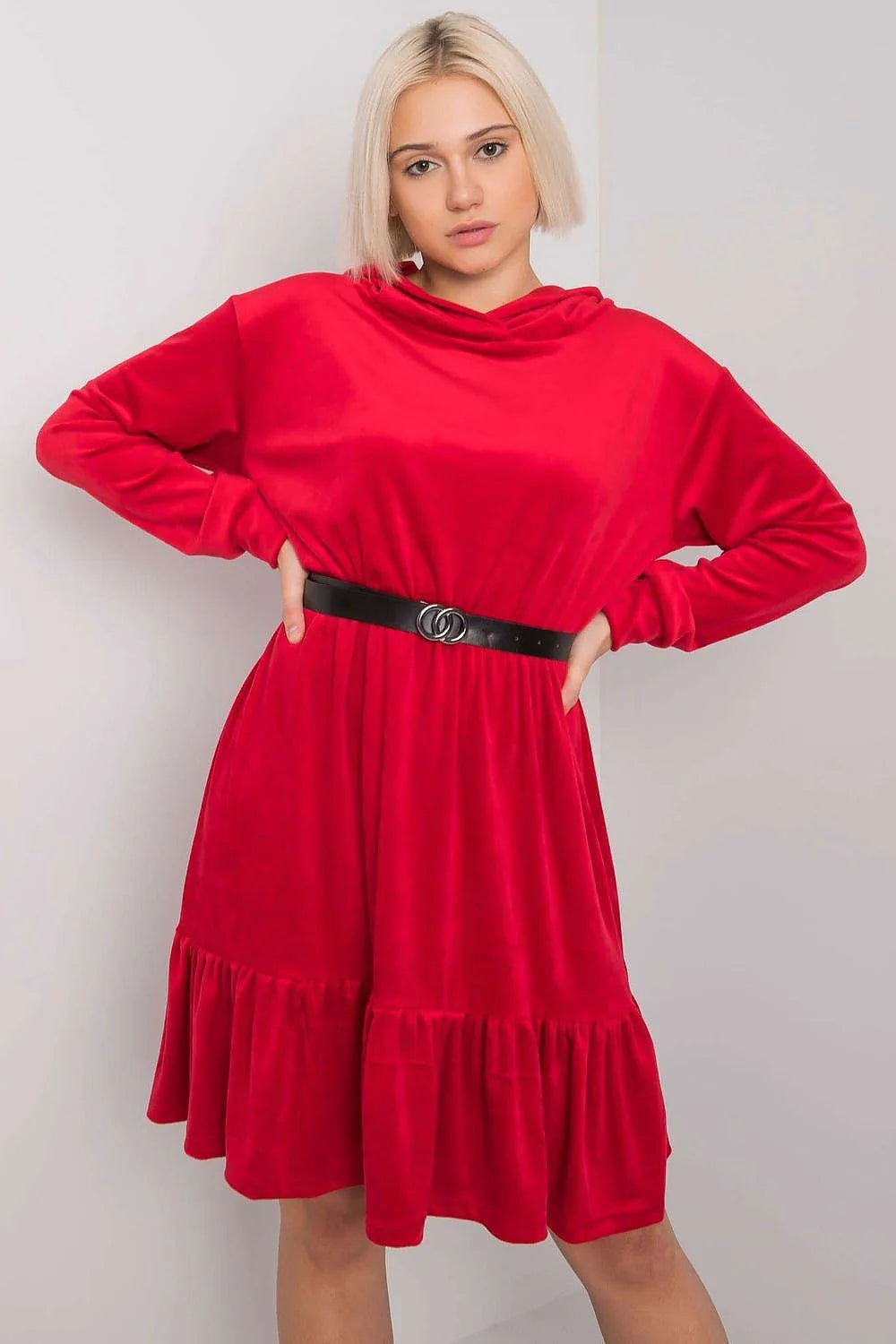 Robe velours marron élégante à col roulé manches longues avec ceinture boucle automne femme