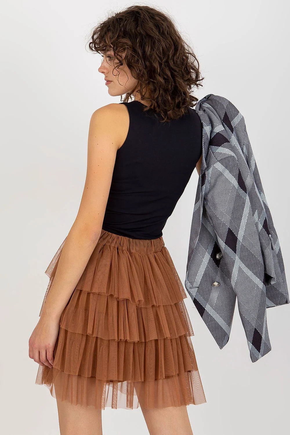 Ensemble blazer et jupe Och Bella tweed bleu clair, tulle marron, modern style sophistiqué