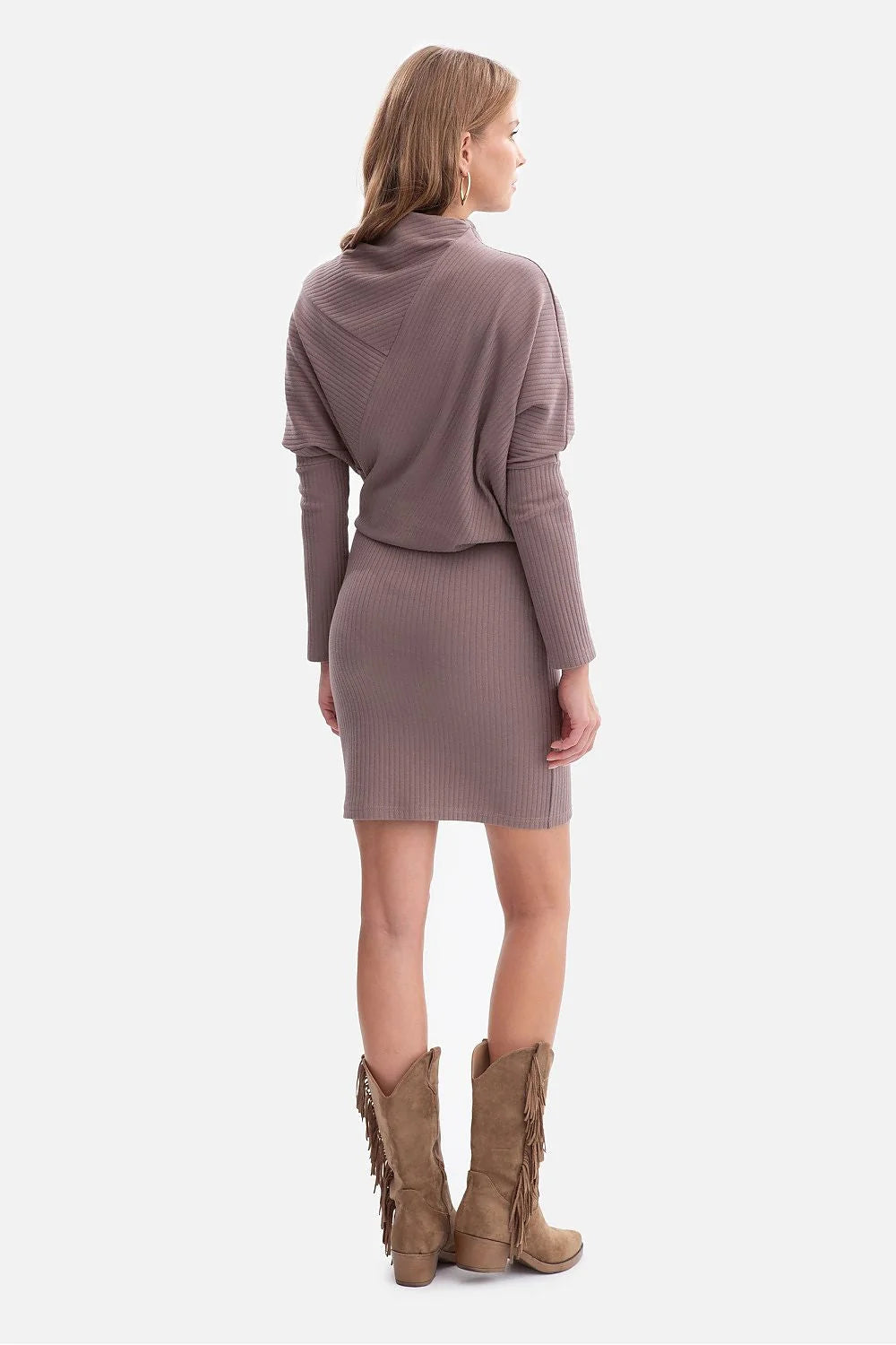 robe côtelée maille extensible mauve taupe oversize drapé col cheminée manches longues dolman jupe fourreau ajustée taille marquée silhouette affinée
