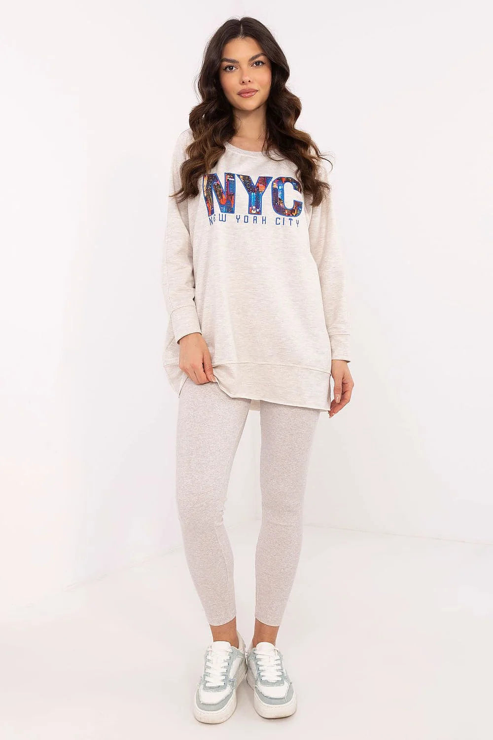 Ensemble urbain décontracté pour femme, sweat-shirt graphique NYC, leggings taille haute, style moderne et confortable