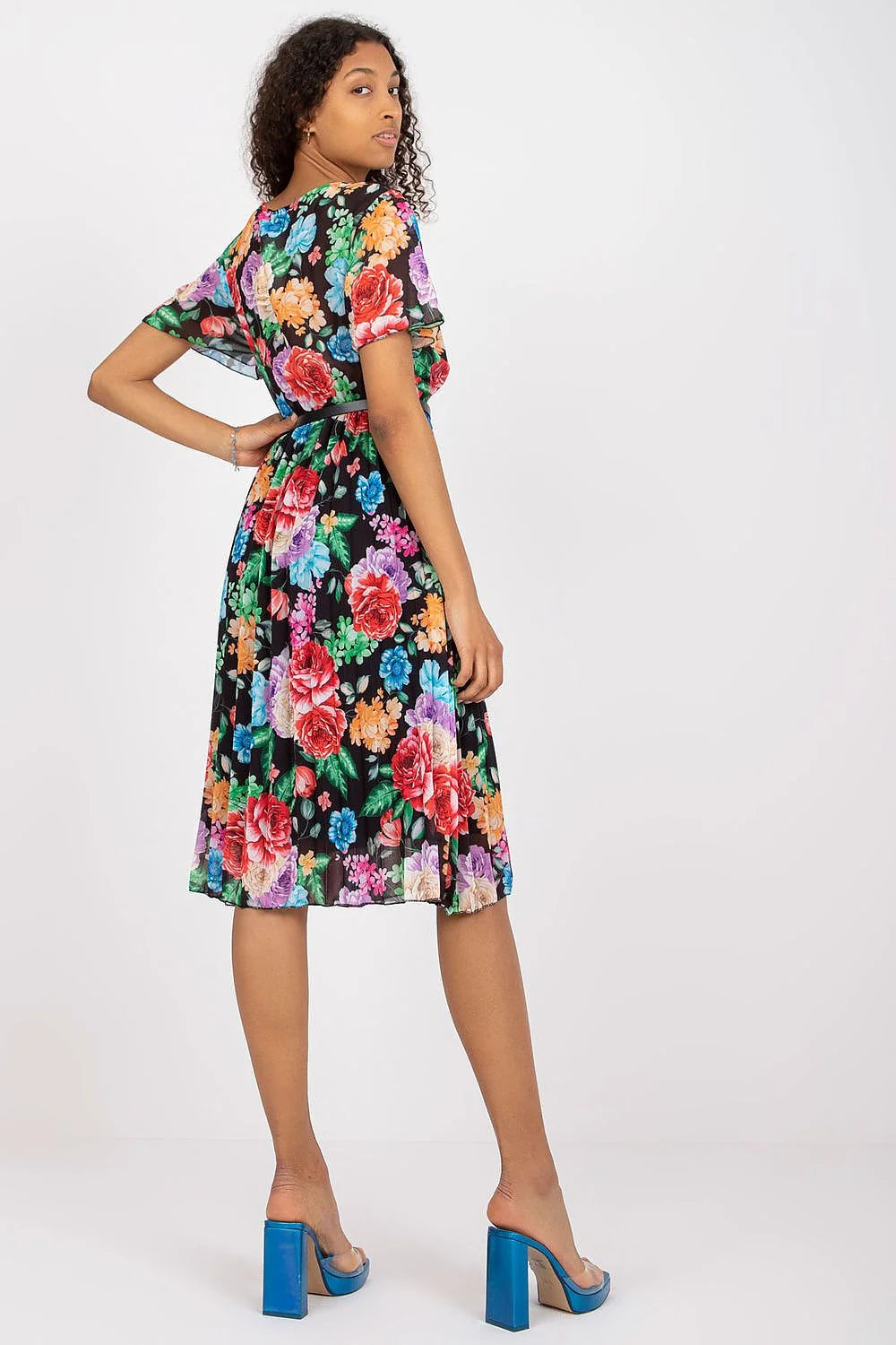 Robe d'été Italy Moda floral midi manches courtes V-neck évasée ceinture noire vert multicolore polyester viscose elasthanne femme printemps été