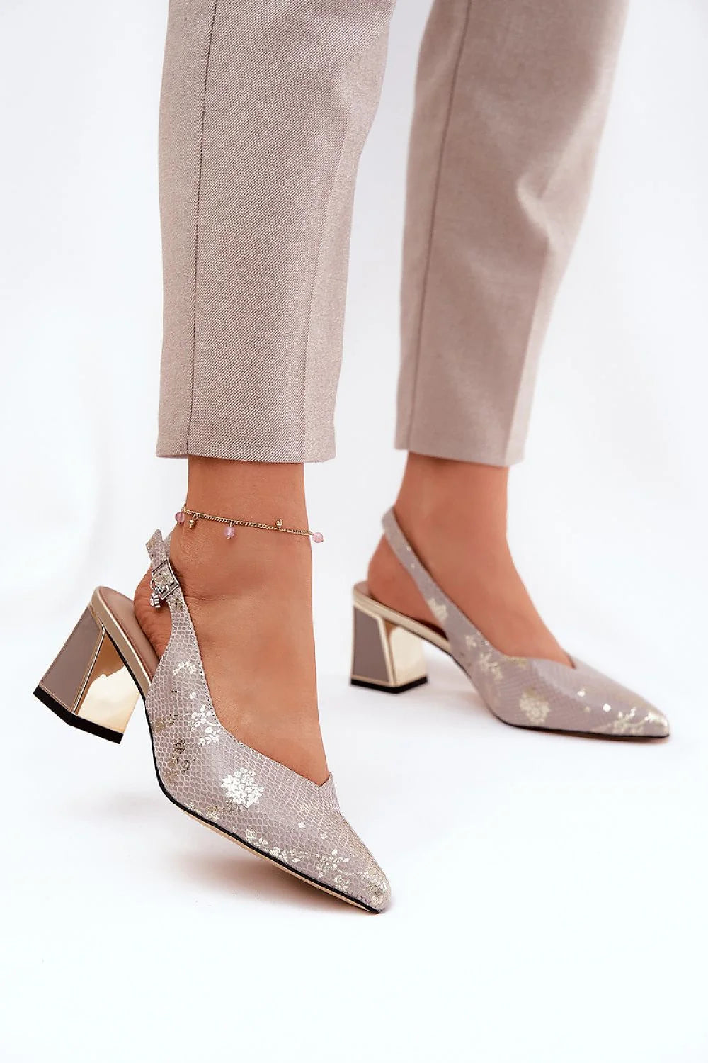 Sandales à talons à bout pointu Vinceza en cuir naturel, style élégant, motif floral argenté, ajustable, femmes