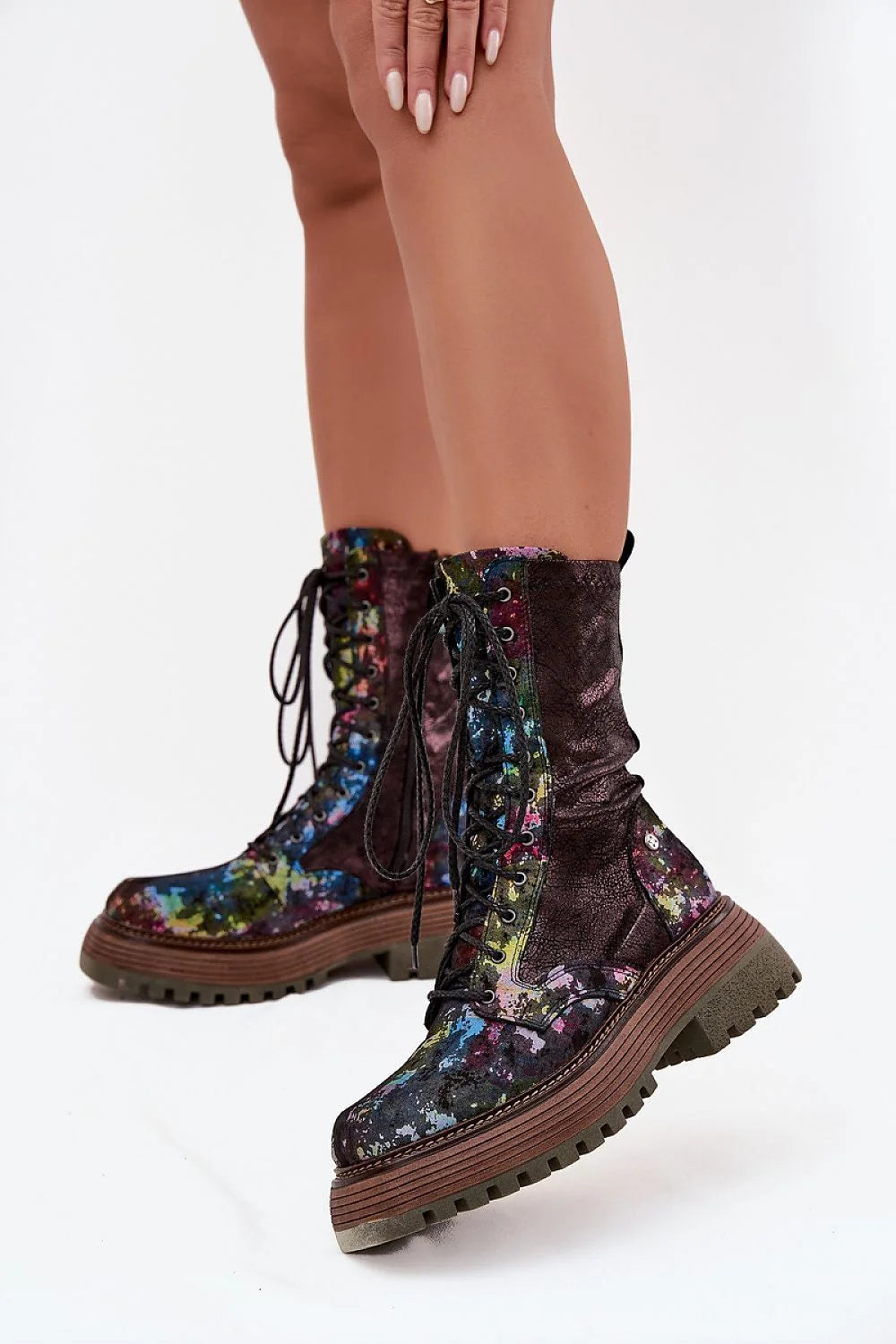 bottines cuir naturel plateforme talon plat 6cm tige 21cm fermeture éclair intérieur laçage semelle souple confortable Maciejka femmes élégantes durables