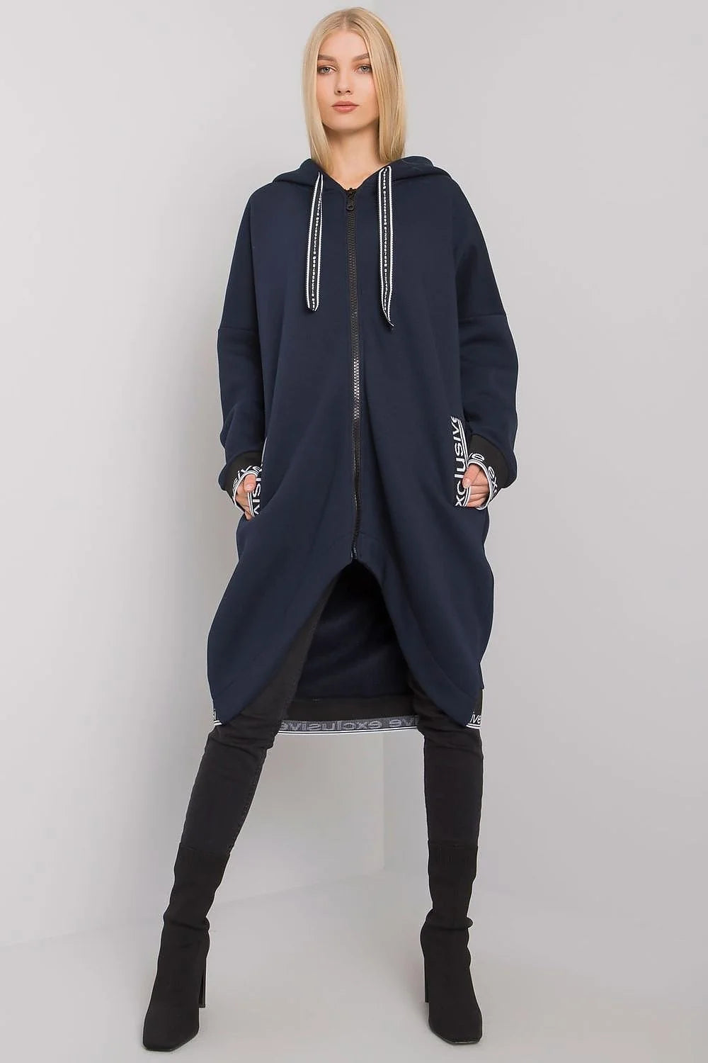 Manteau long oversize en coton décontracté beige urbain avec capuche fermeture éclair pour femmes modernes