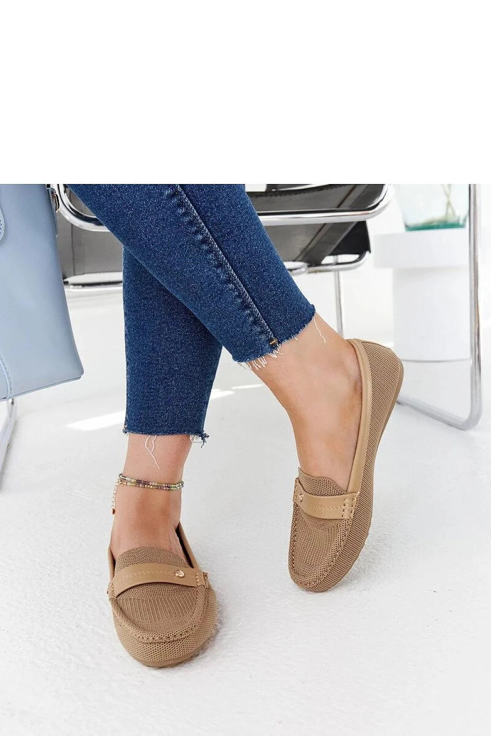 Mocassins classiques pour femme design arrondi beige toile synthétique semelle marron enfilage facile été