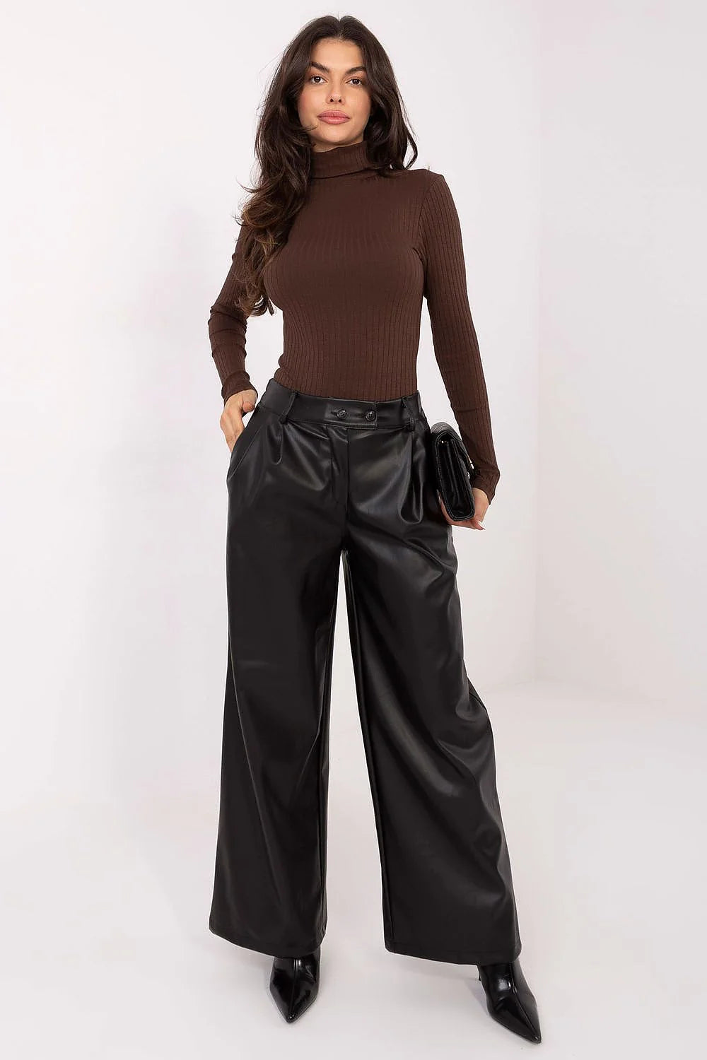 polo femme col roulé côtelé marron manches longues coupe slim maille fine extensible doux confortable élasthanne polyvalent intemporel