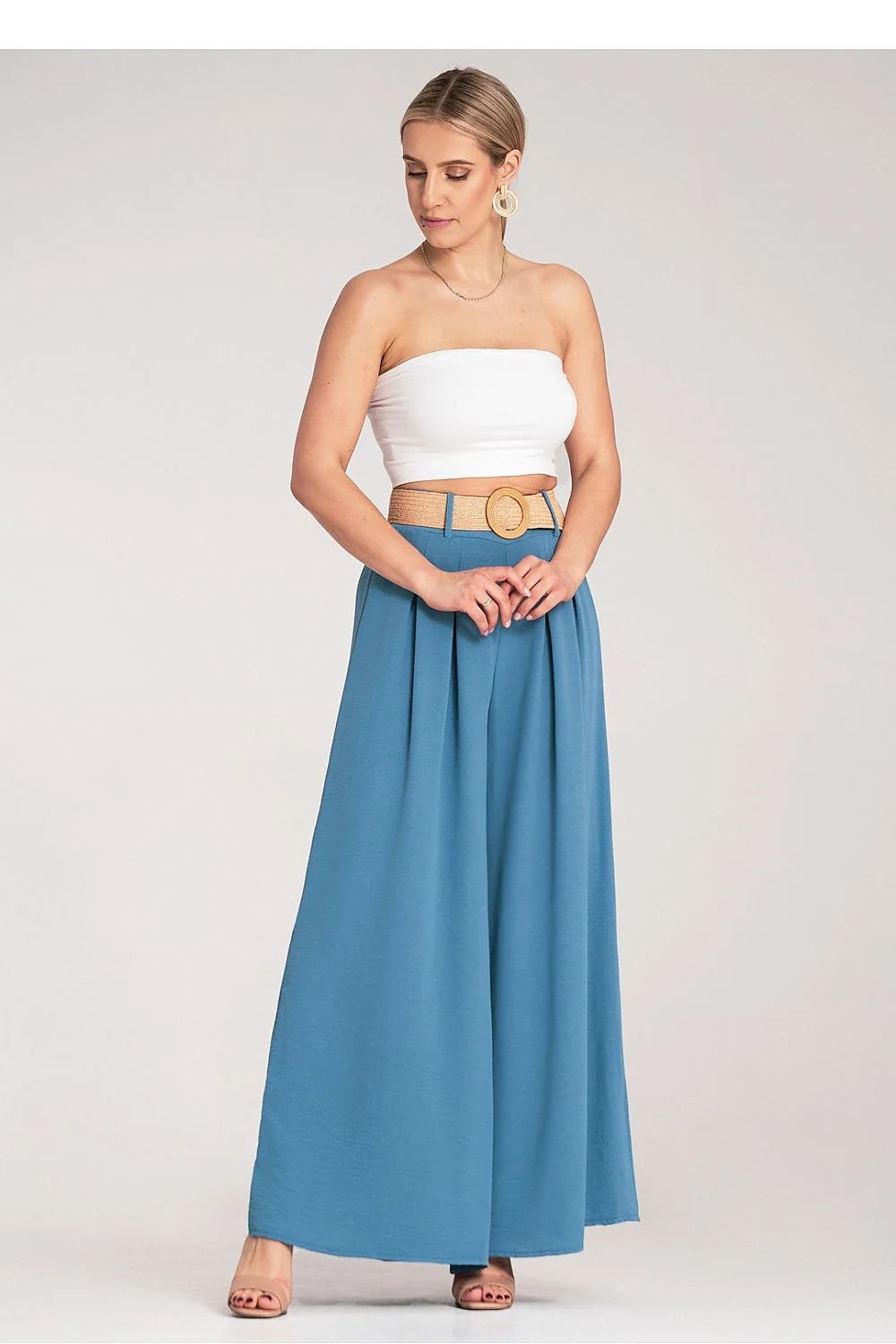 Pantalon femme large taille haute ceinture tressée polyester bleu ciel coupe ample plis détails élégants mode été 2023