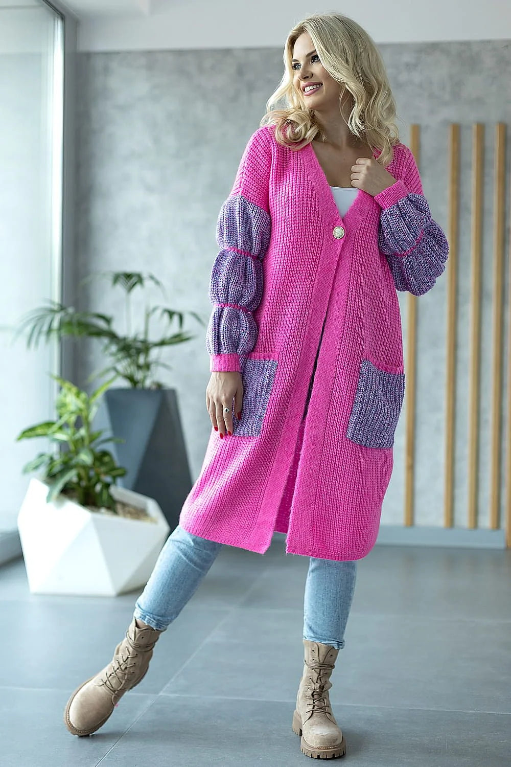 Cardigan Pee Ka Boo pour femme longueur totale maille épaisse manches longues multi-couleurs bleu rose gris encolure V unique bouton poches zippées doux et chaud