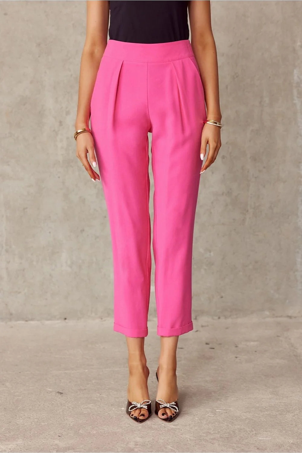 pantalon femme élégant droit taille ajustable cheville coupe cigarette polyester viscose tissu fluide soyeuse poches obliques fermeture latérale Pologne