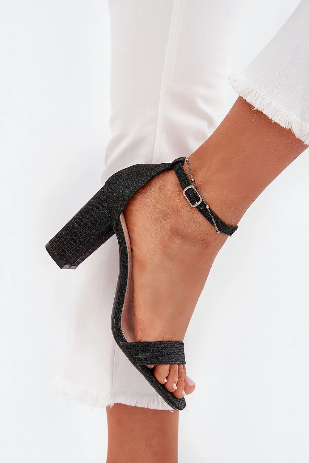 Sandales à talons modernes élégantes talon bloc ajustable métal pendentif confort occasion spéciale mariage soirée été femmes