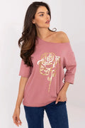 chemisier femme coupe moderne décontractée oversize encolure asymétrique épaule dévoilée manches troisquarts vieux rose imprimé floral doré foil jersey fluide