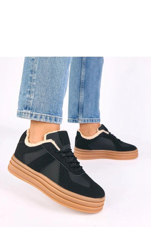 baskets basses femme plateforme compensée semelle épaisse gomme lacets tige suédée noir col doublé fourrure beige